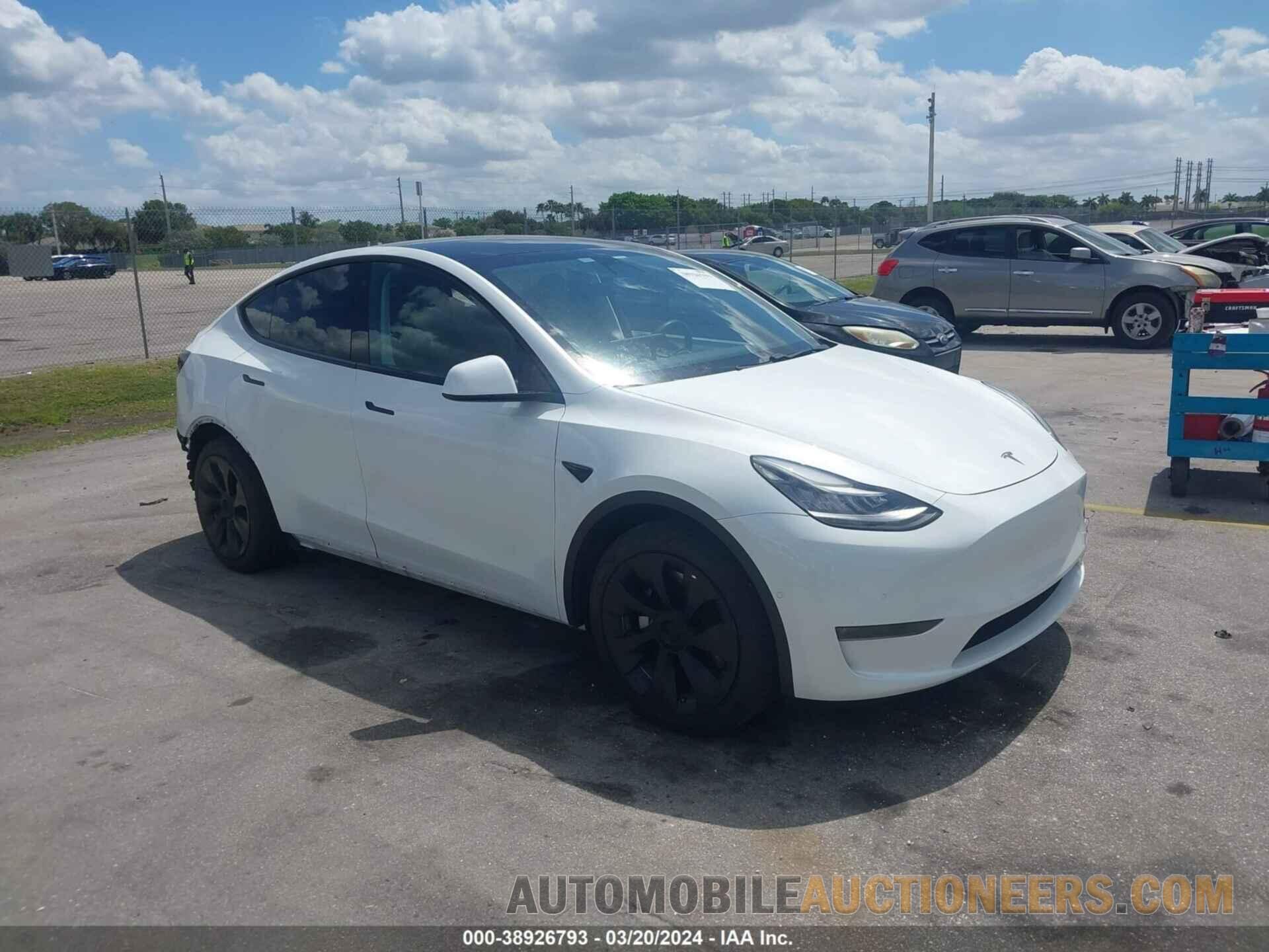 5YJYGDEE5LF039781 TESLA MODEL Y 2020