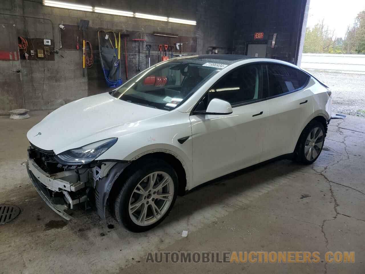 5YJYGDEE5LF043751 TESLA MODEL Y 2020