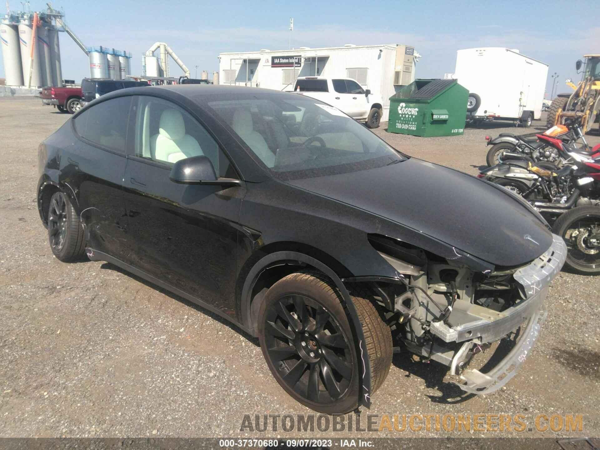 5YJYGDEE5LF049484 TESLA MODEL Y 2020