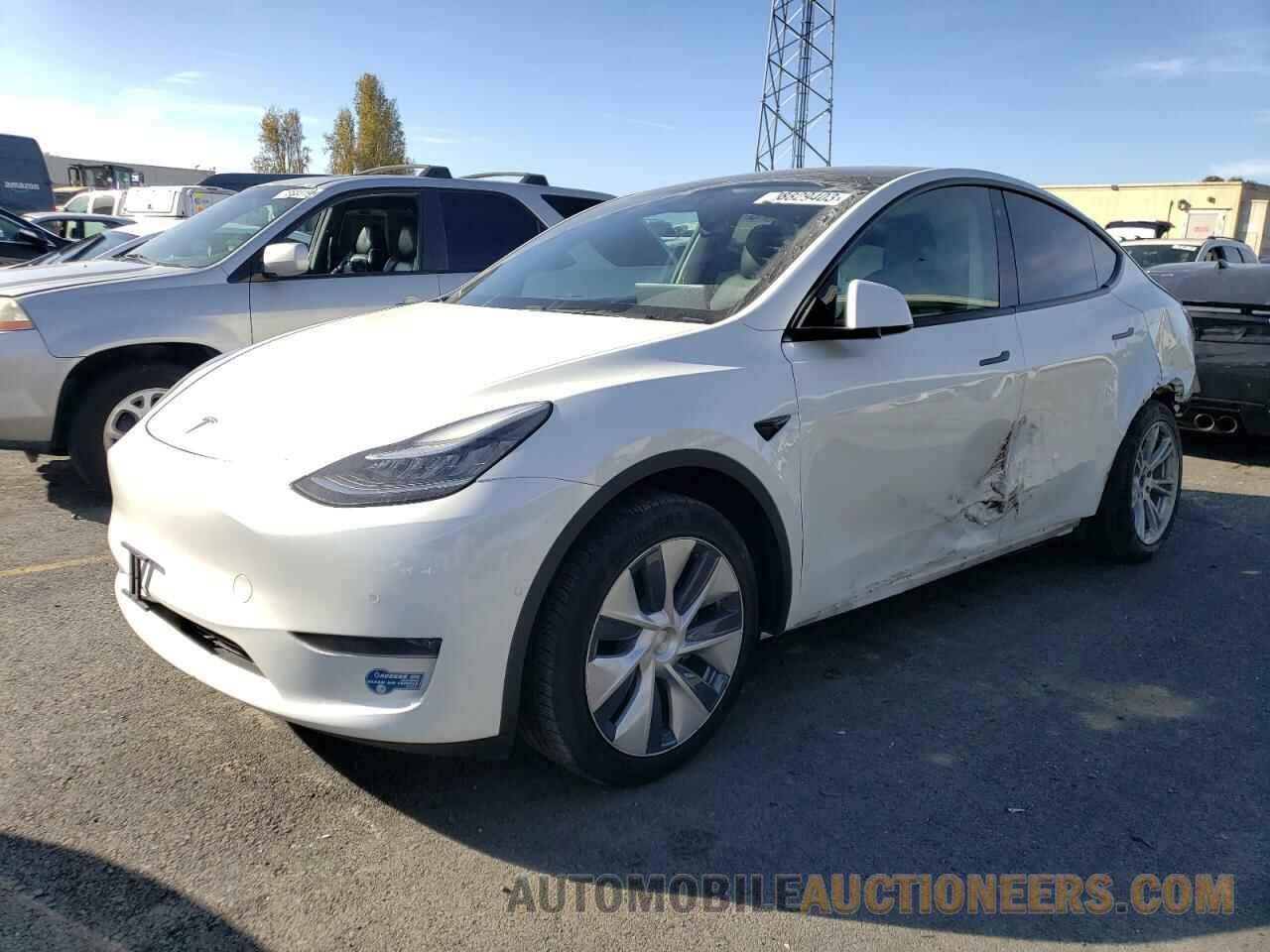 5YJYGDEE5LF050358 TESLA MODEL Y 2020