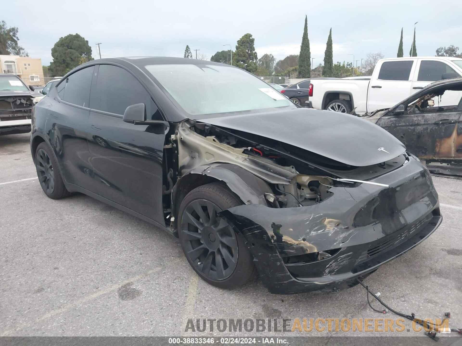 5YJYGDEE5LF052255 TESLA MODEL Y 2020