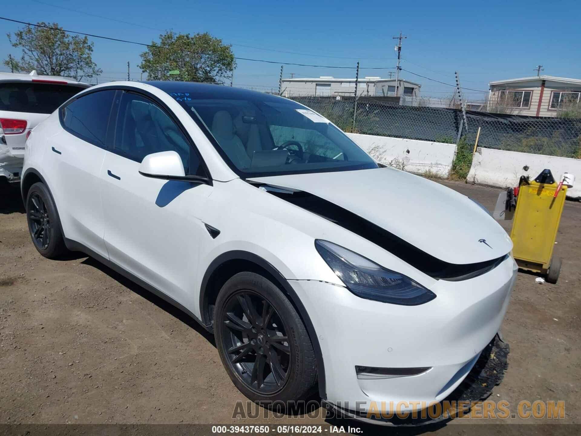 5YJYGDEE5LF058671 TESLA MODEL Y 2020