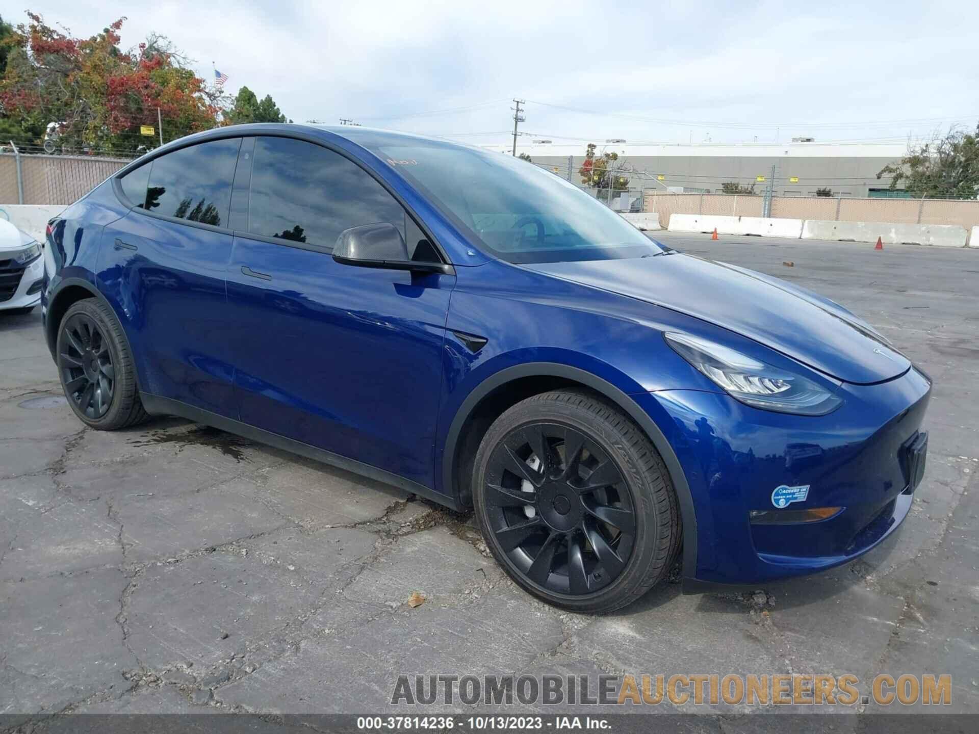 5YJYGDEE5LF059786 TESLA MODEL Y 2020