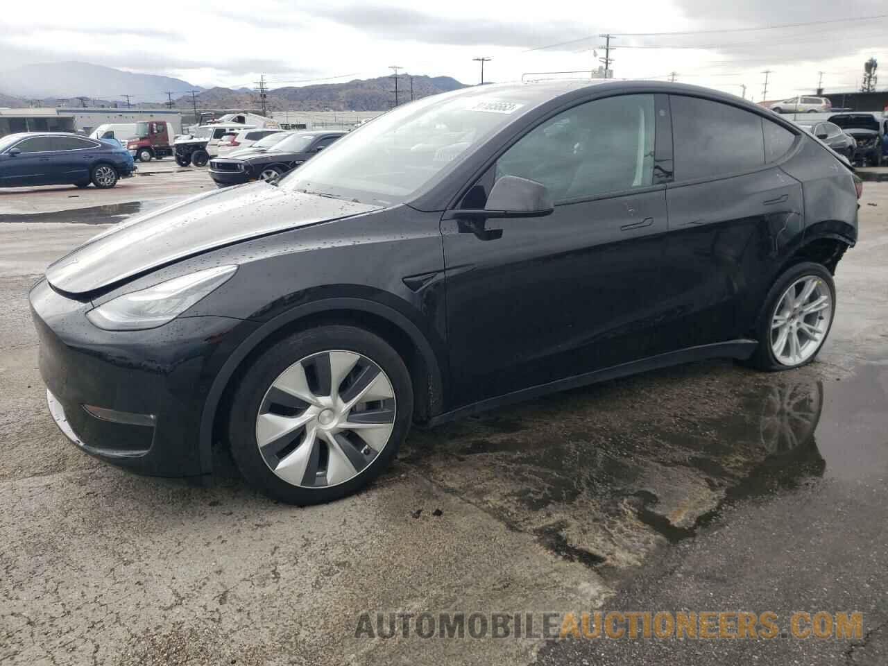 5YJYGDEE5MF071762 TESLA MODEL Y 2021