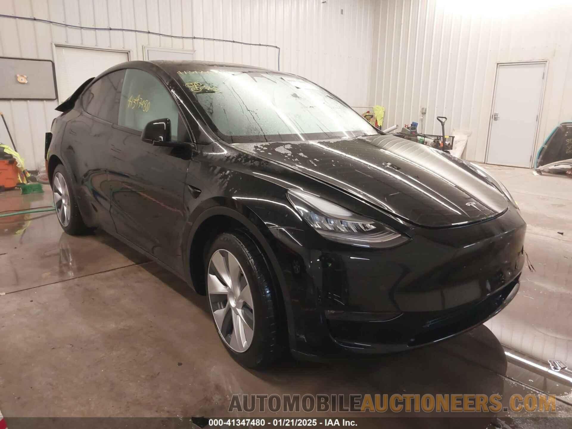 5YJYGDEE5MF075911 TESLA MODEL Y 2021