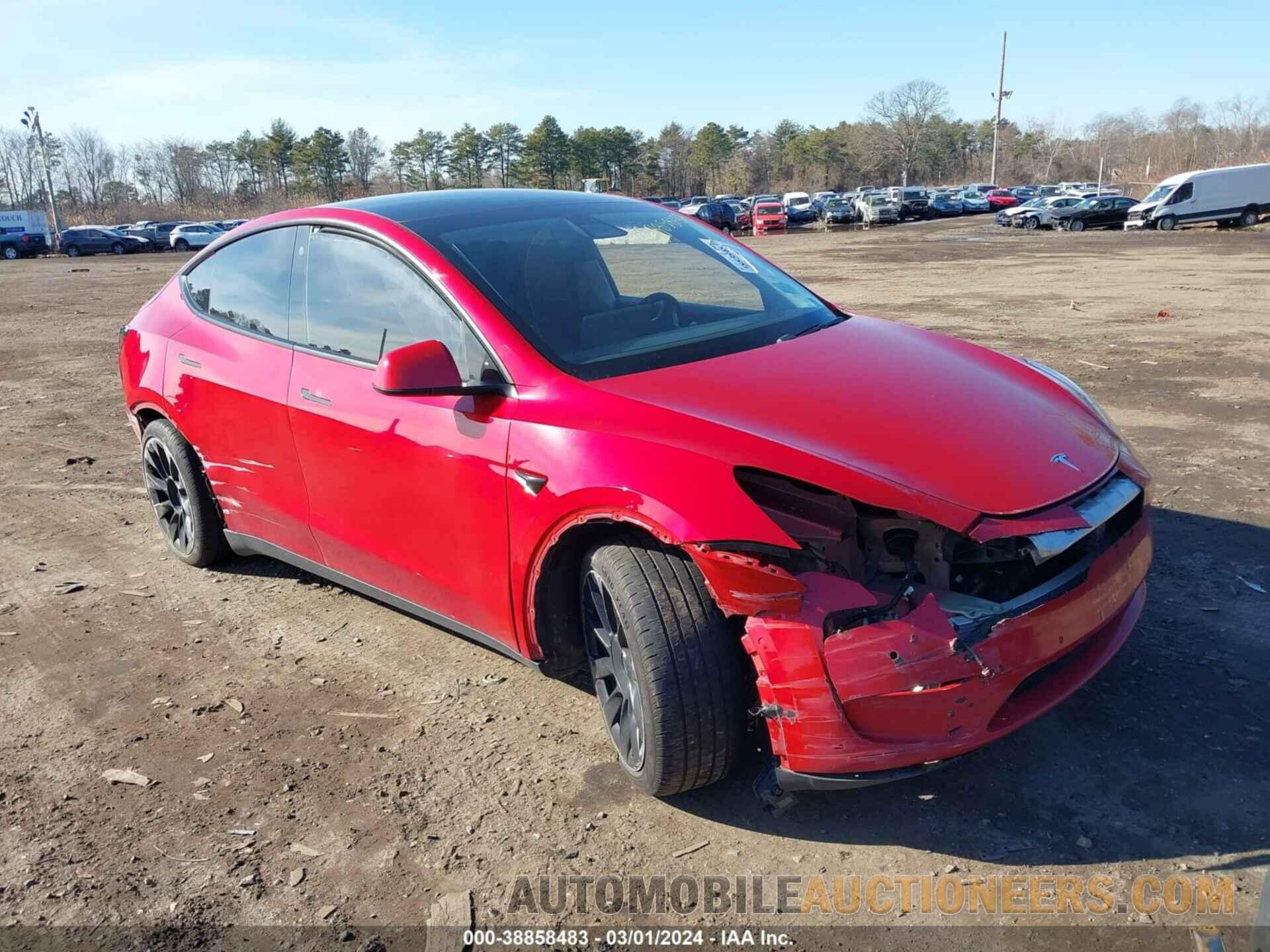 5YJYGDEE5MF080798 TESLA MODEL Y 2021