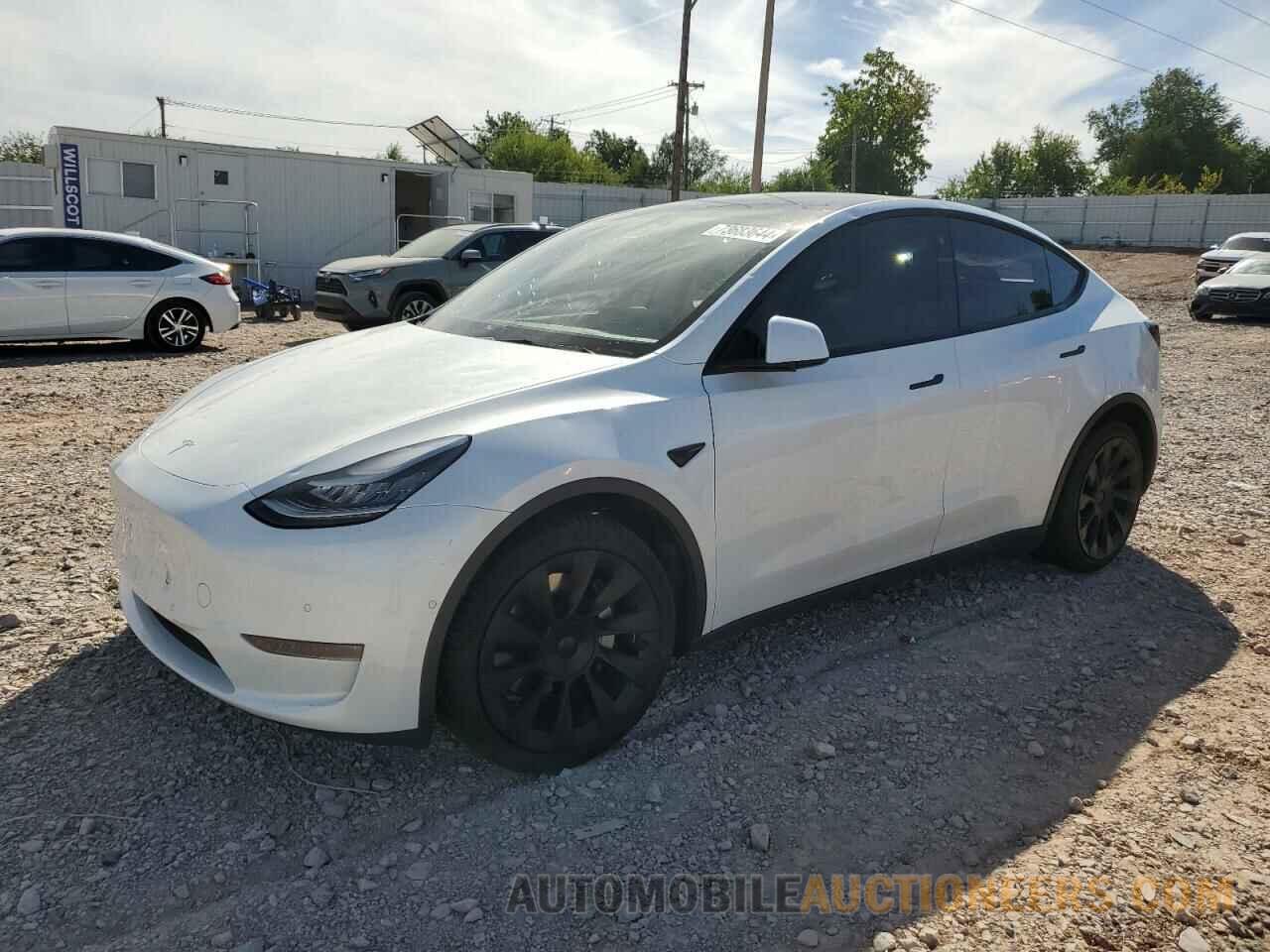 5YJYGDEE5MF088268 TESLA MODEL Y 2021