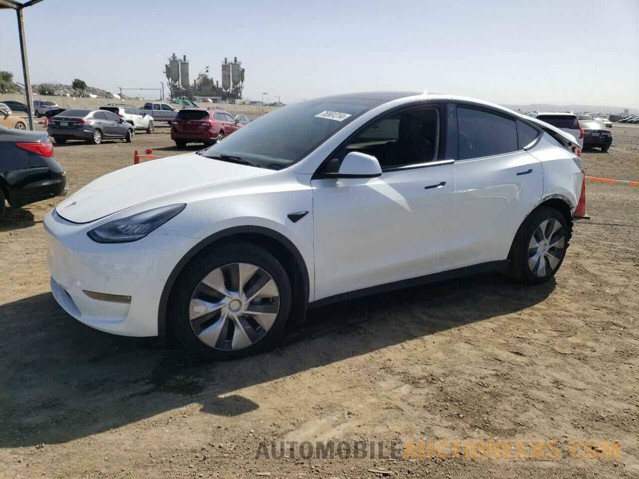 5YJYGDEE5MF092210 TESLA MODEL Y 2021