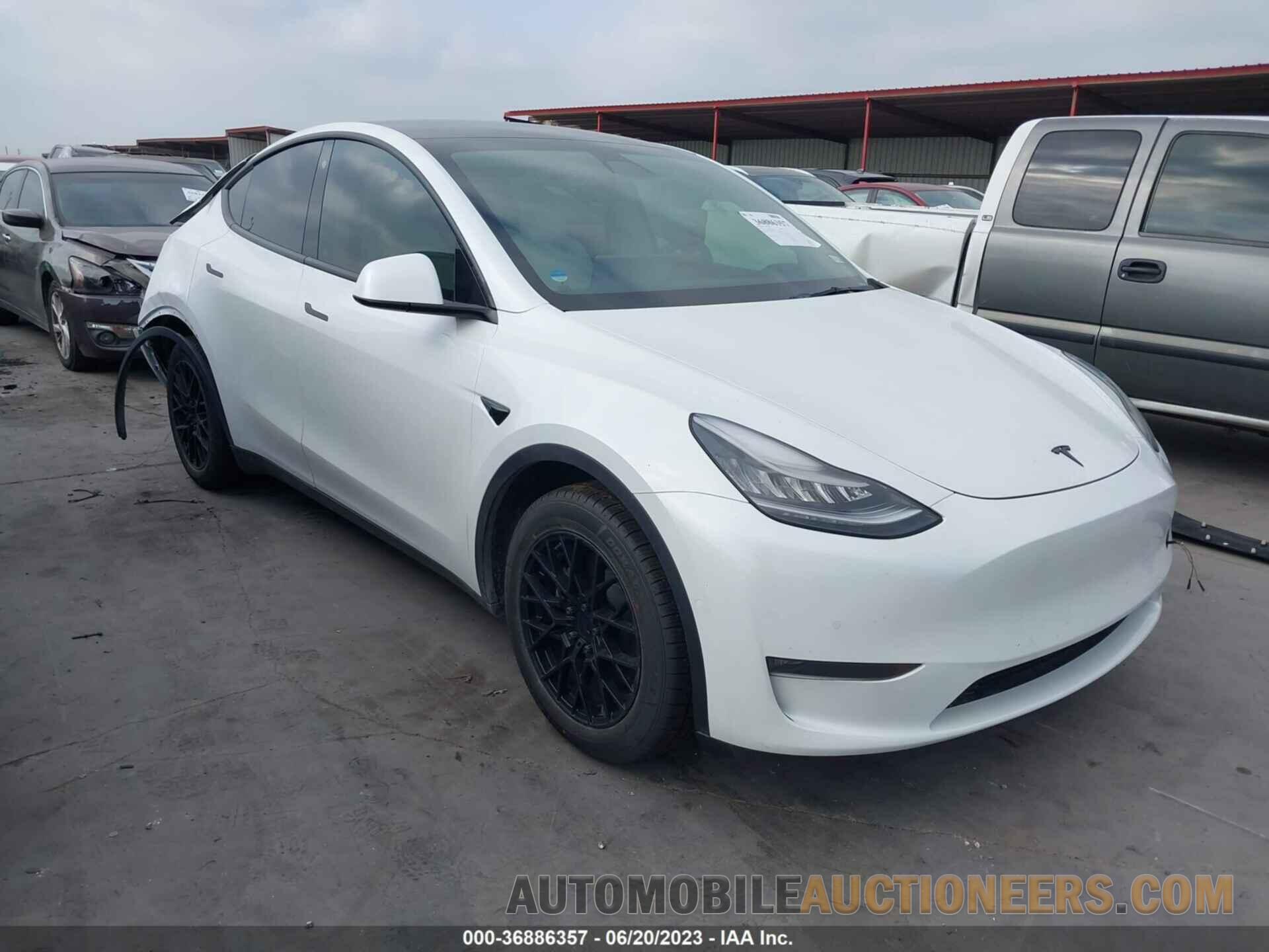 5YJYGDEE5MF092854 TESLA MODEL Y 2021