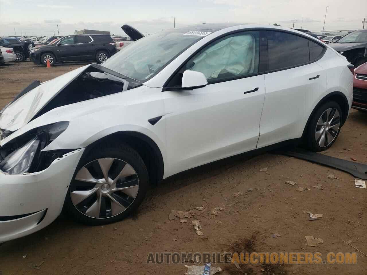 5YJYGDEE5MF105716 TESLA MODEL Y 2021