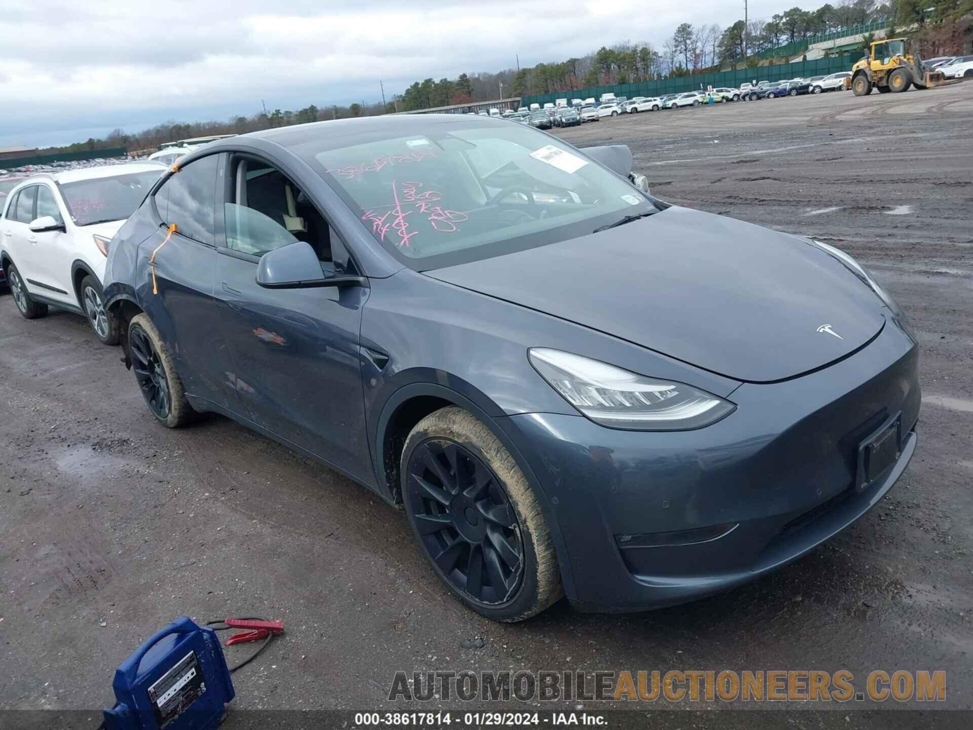 5YJYGDEE5MF125514 TESLA MODEL Y 2021