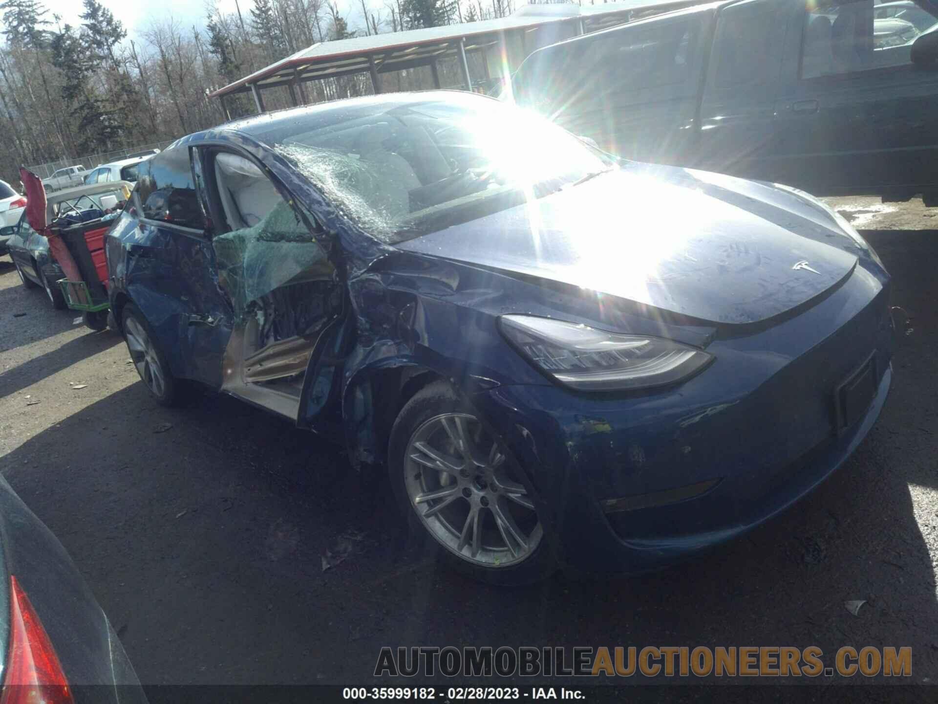 5YJYGDEE5MF141776 TESLA MODEL Y 2021