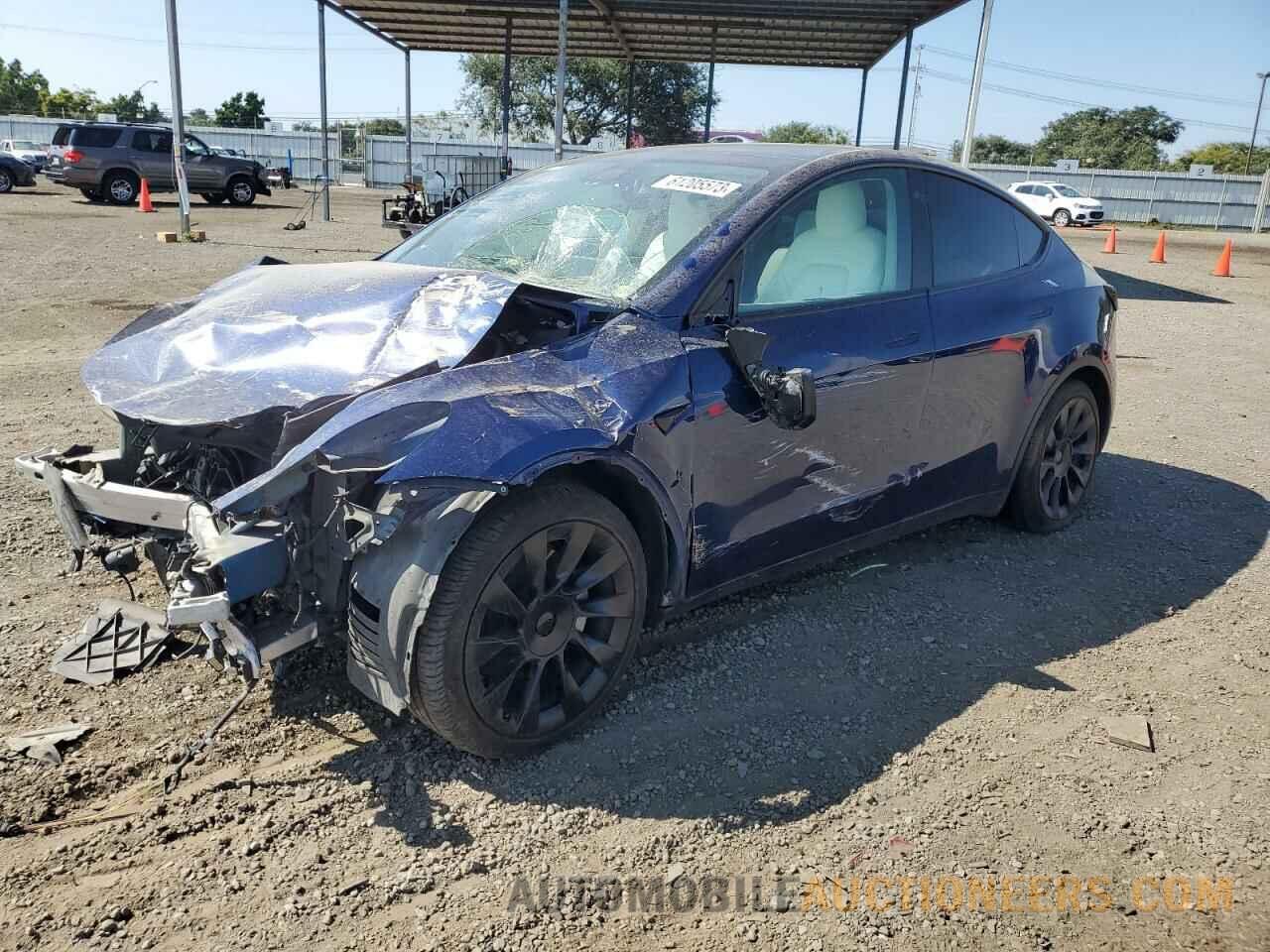 5YJYGDEE5MF158075 TESLA MODEL Y 2021