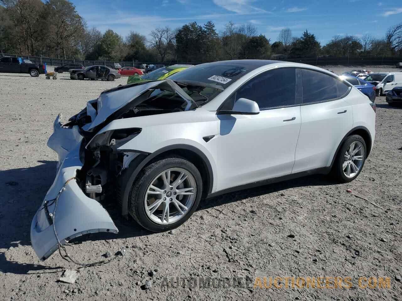 5YJYGDEE5MF173272 TESLA MODEL Y 2021