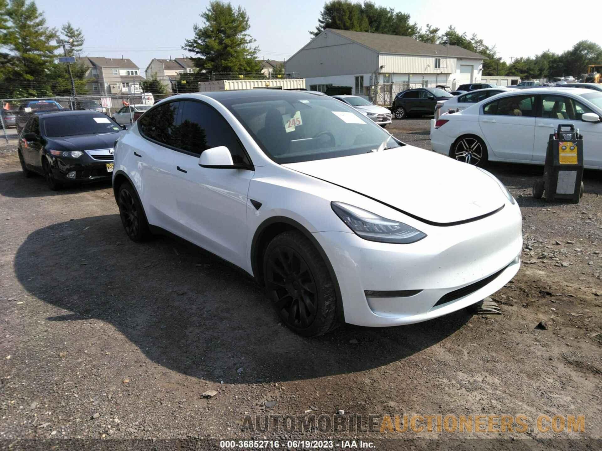 5YJYGDEE5MF184563 TESLA MODEL Y 2021