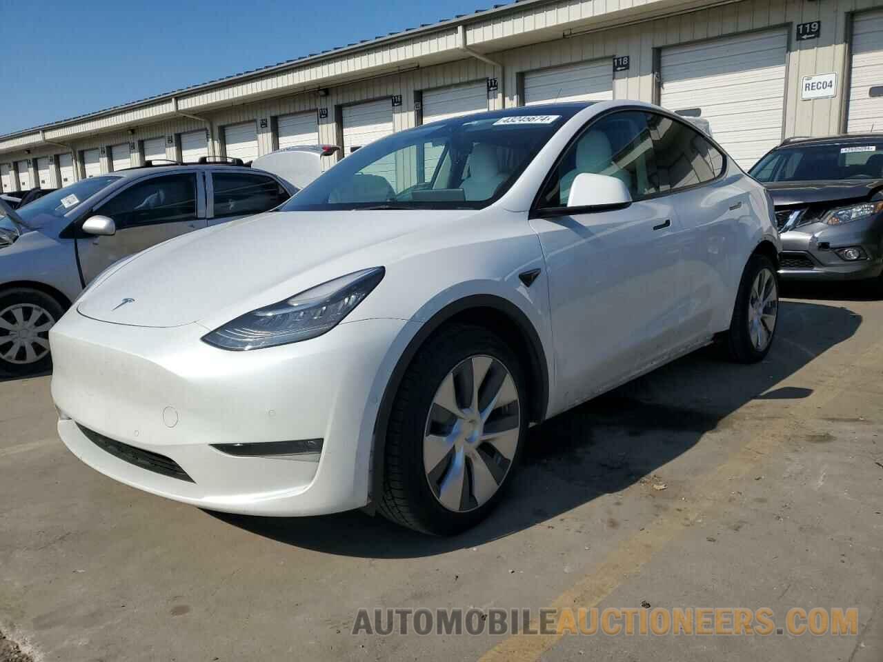 5YJYGDEE5MF187592 TESLA MODEL Y 2021