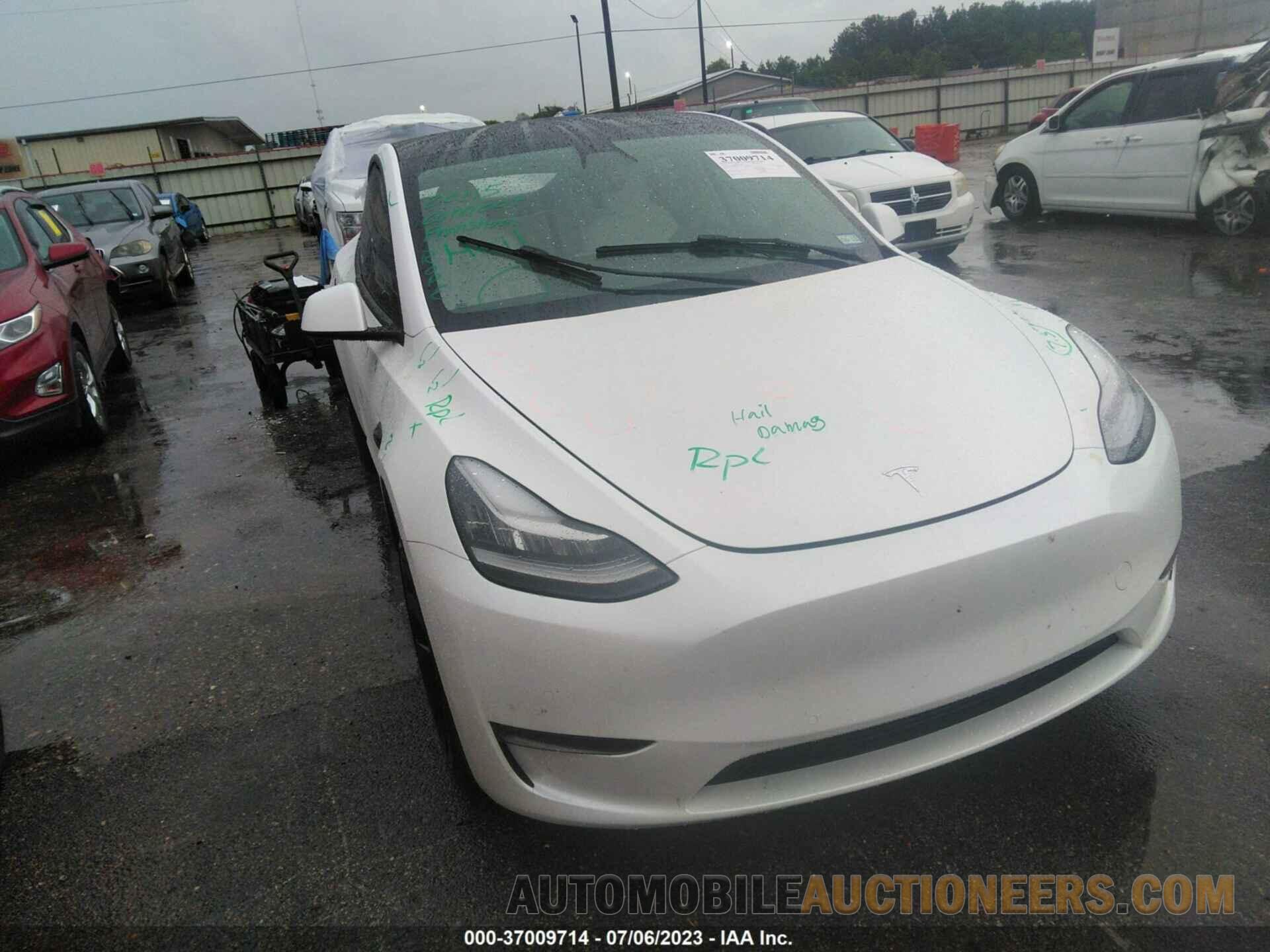 5YJYGDEE5MF187737 TESLA MODEL Y 2021