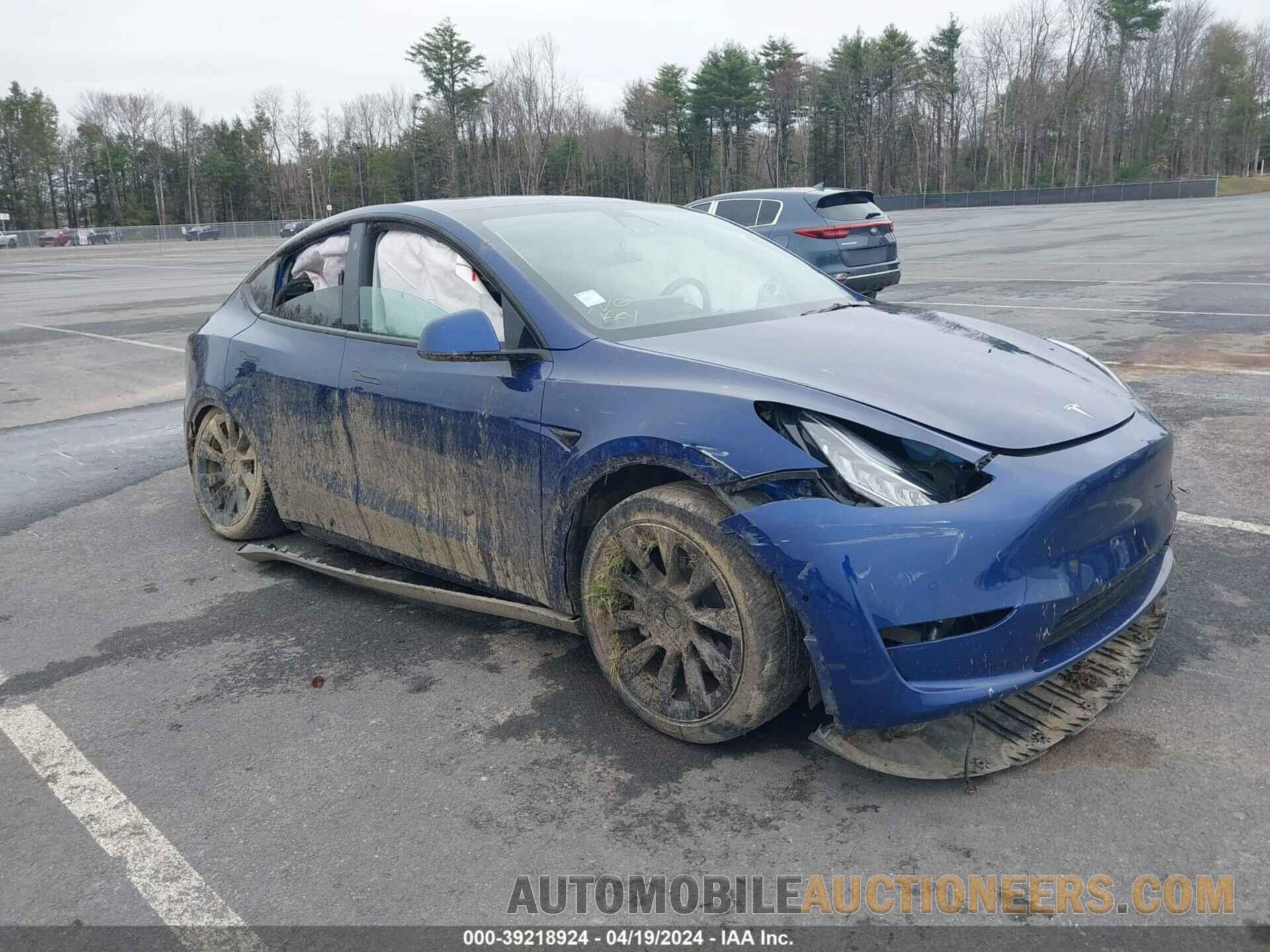 5YJYGDEE5MF198284 TESLA MODEL Y 2021