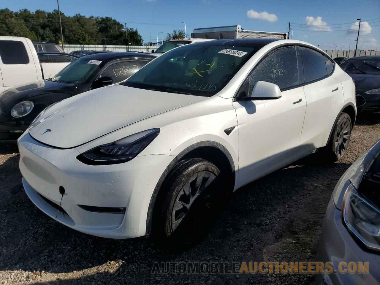 5YJYGDEE5MF228867 TESLA MODEL Y 2021