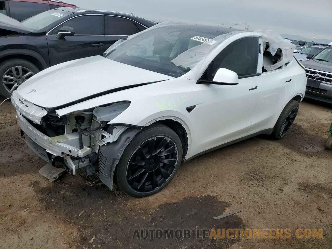 5YJYGDEE5MF247922 TESLA MODEL Y 2021