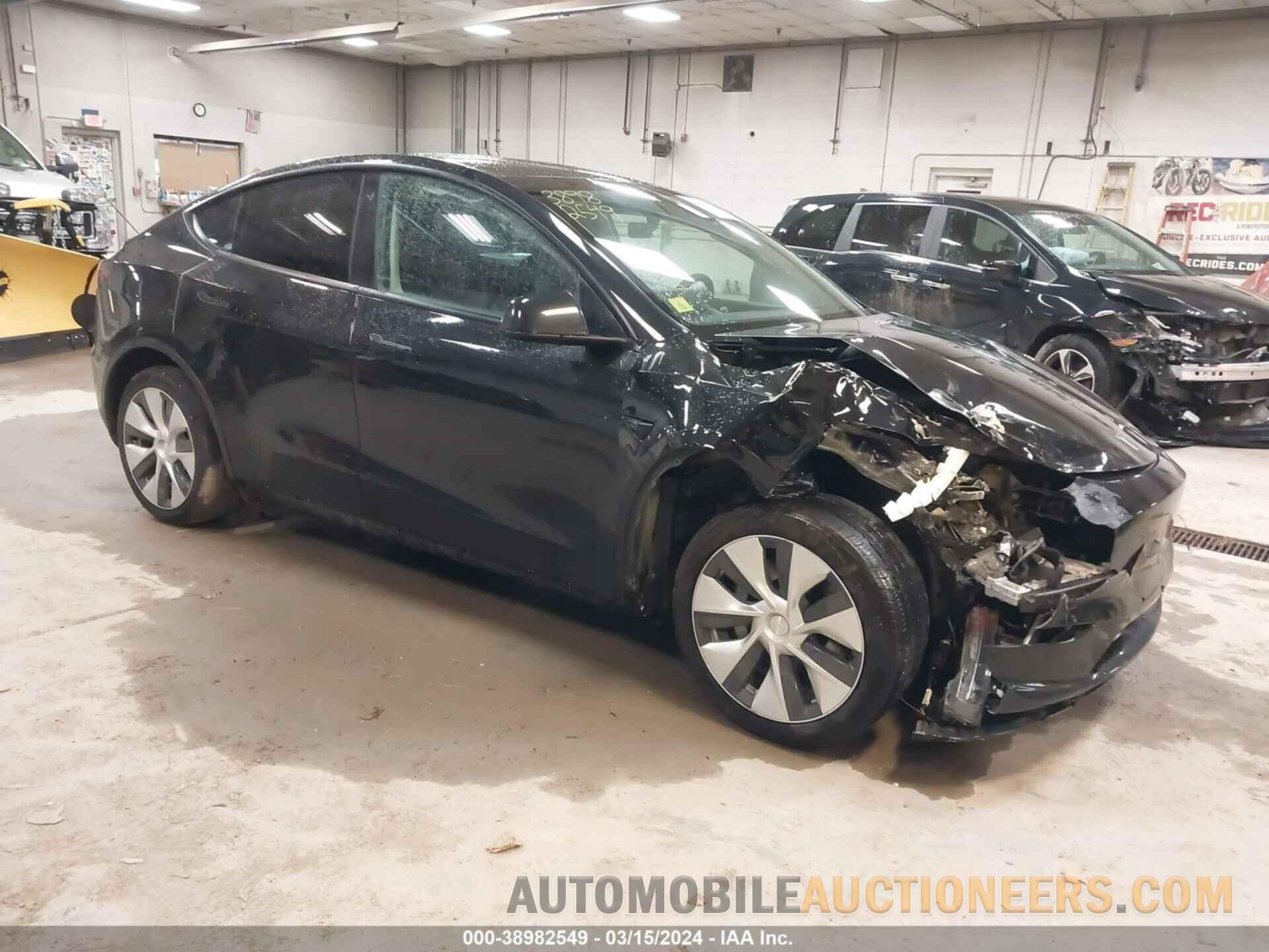 5YJYGDEE5MF251002 TESLA MODEL Y 2021