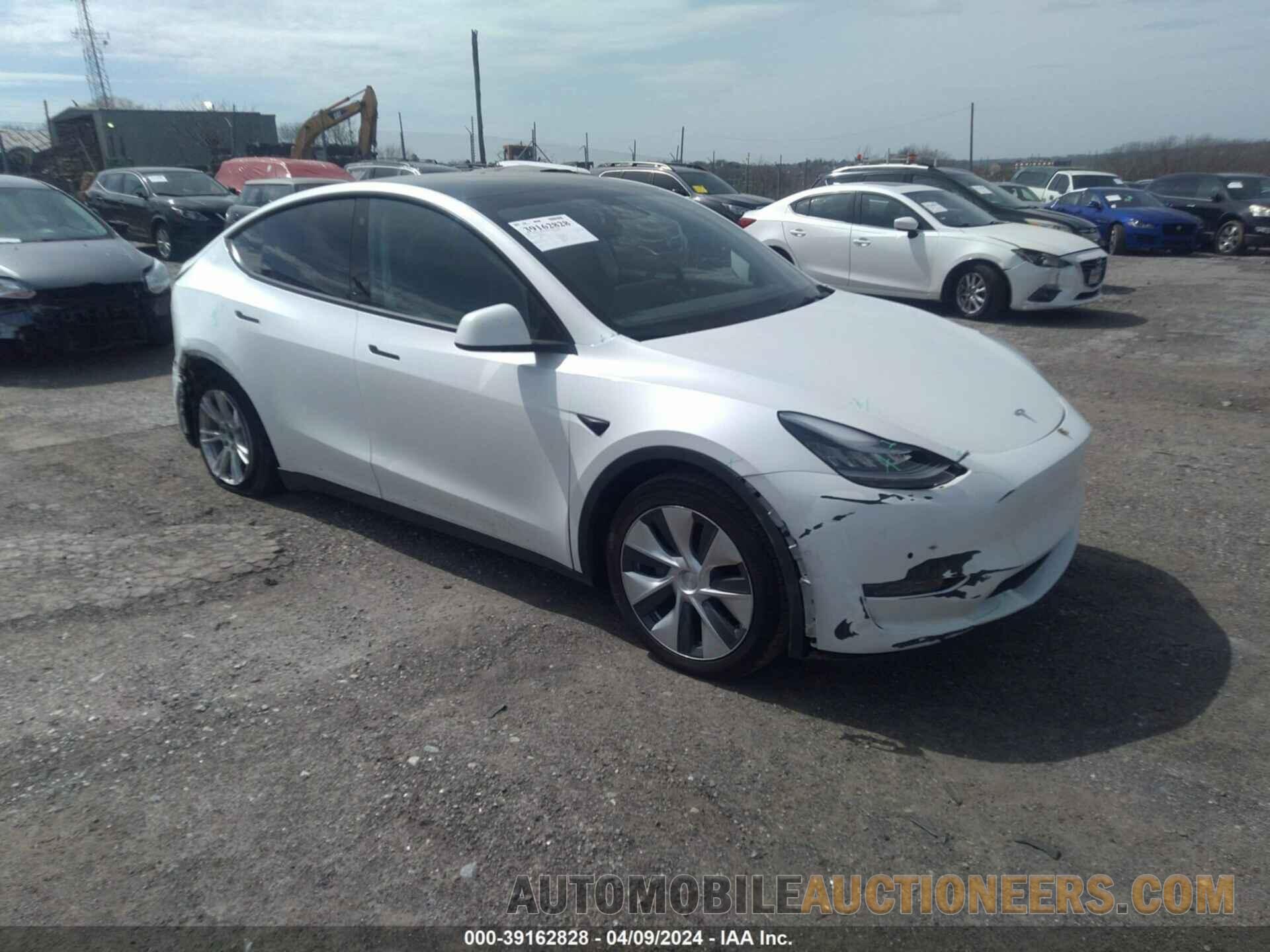 5YJYGDEE5MF266342 TESLA MODEL Y 2021