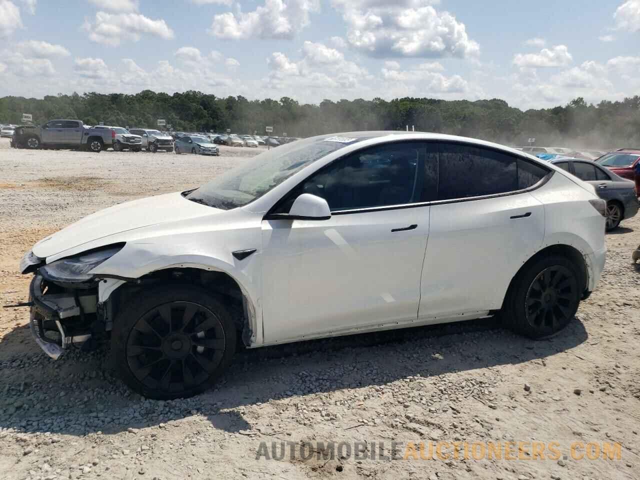 5YJYGDEE5MF286400 TESLA MODEL Y 2021