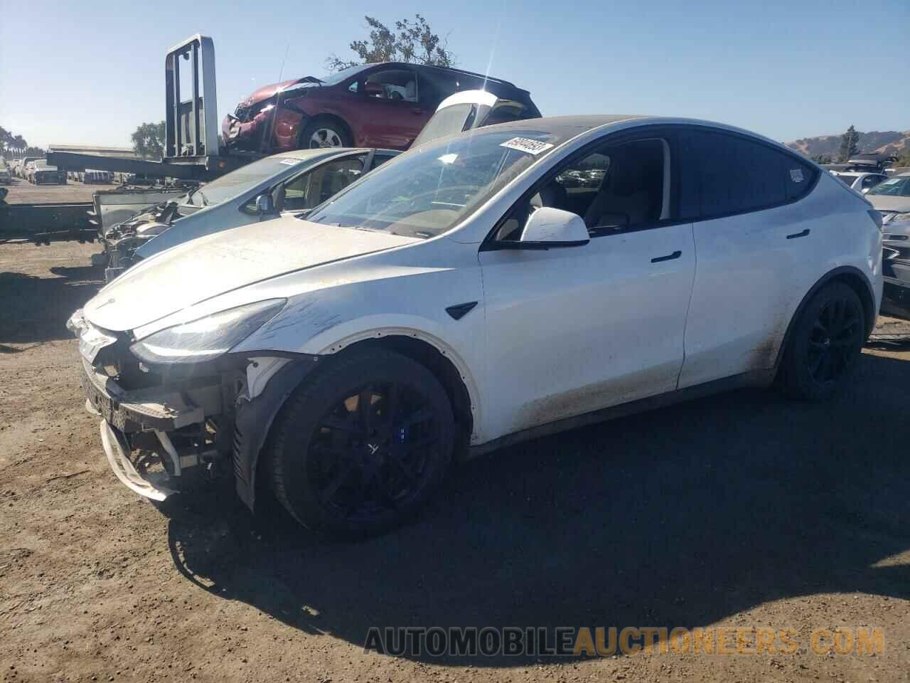 5YJYGDEE6LF013030 TESLA MODEL Y 2020