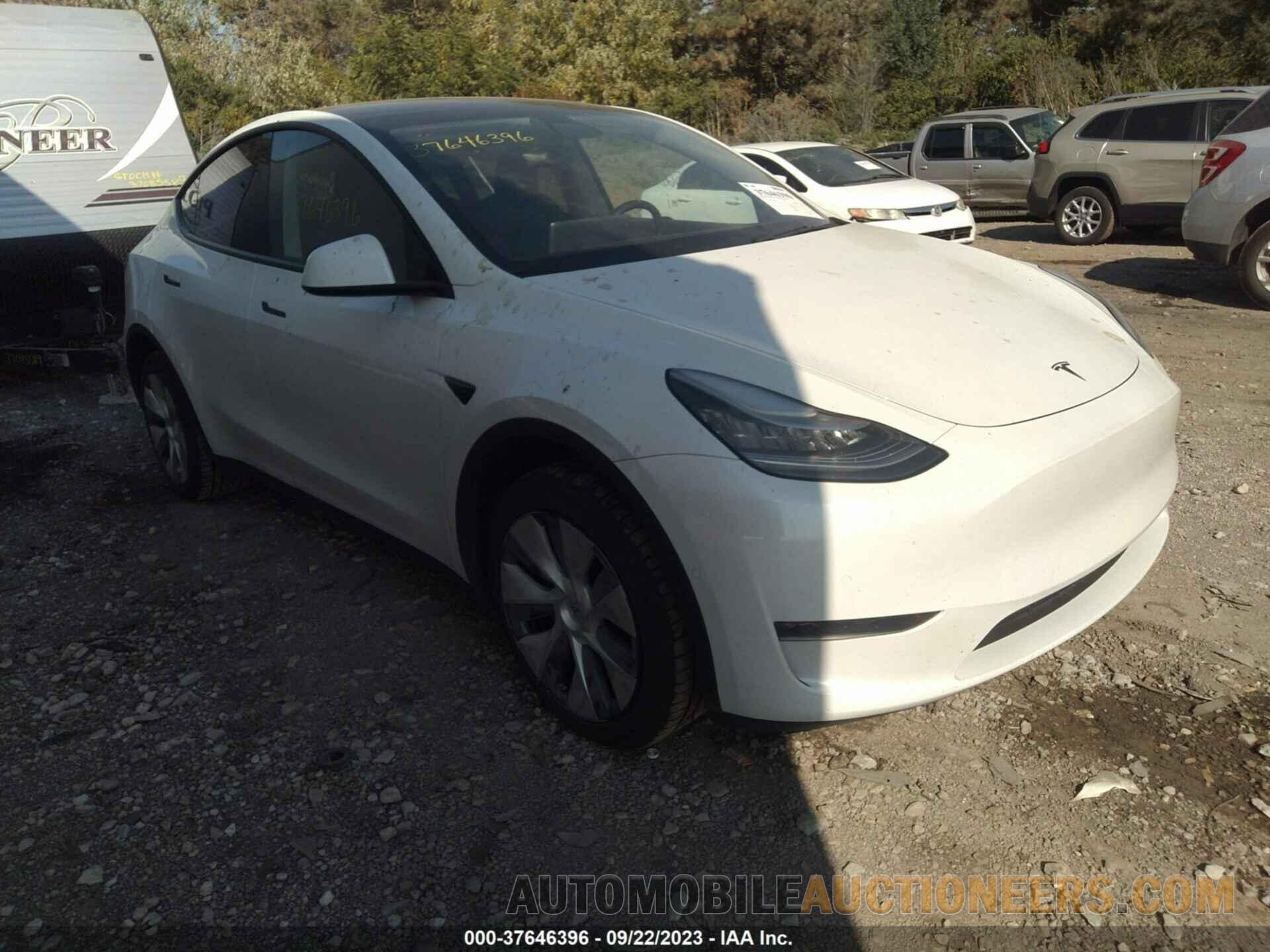 5YJYGDEE6LF024898 TESLA MODEL Y 2020