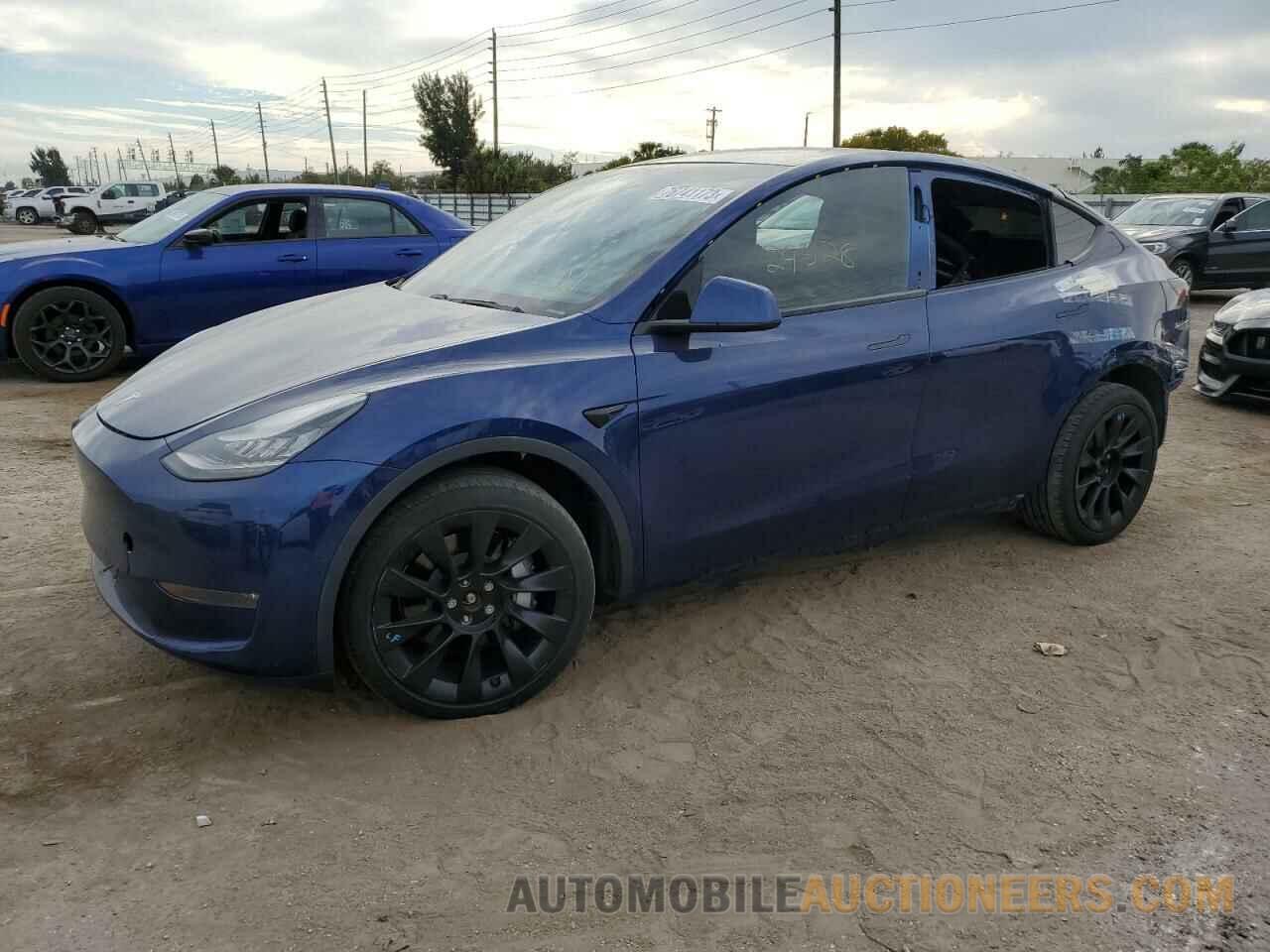 5YJYGDEE6LF027316 TESLA MODEL Y 2020