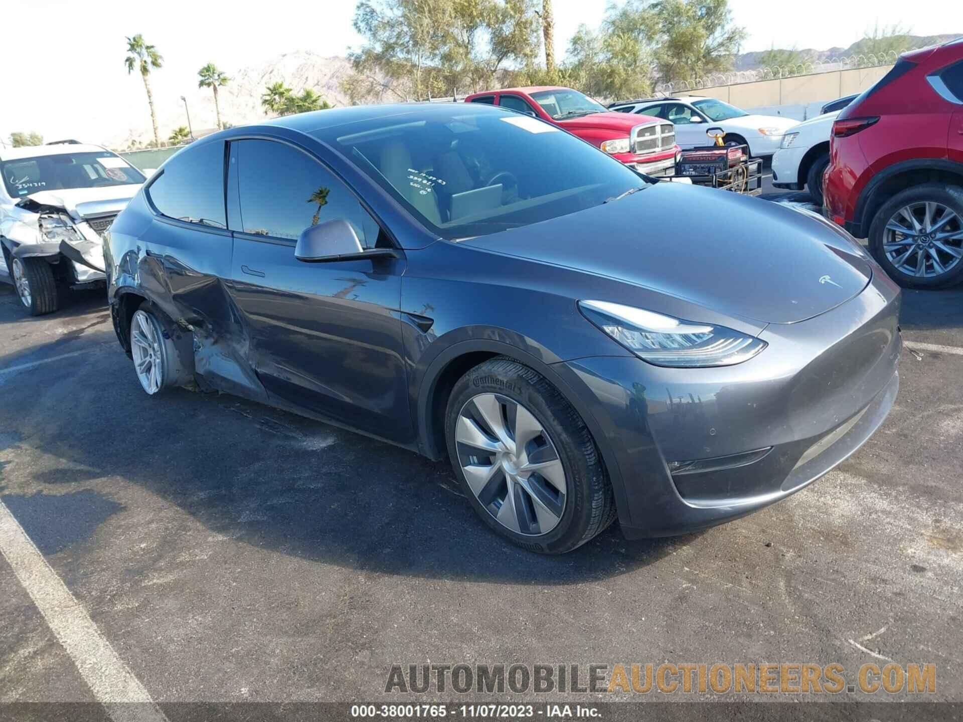 5YJYGDEE6LF044682 TESLA MODEL Y 2020