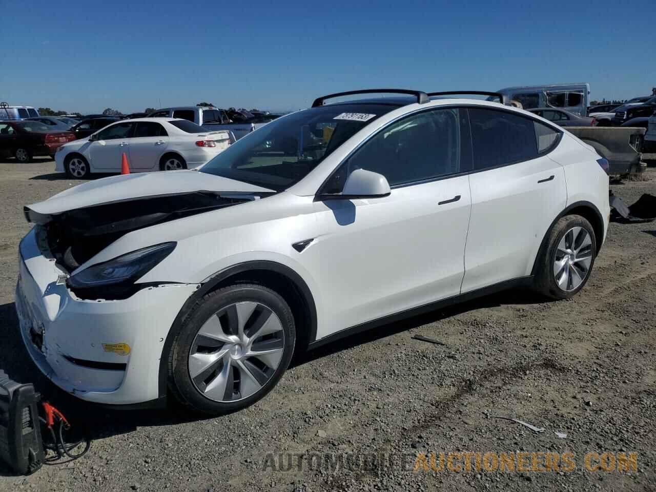 5YJYGDEE6MF082527 TESLA MODEL Y 2021