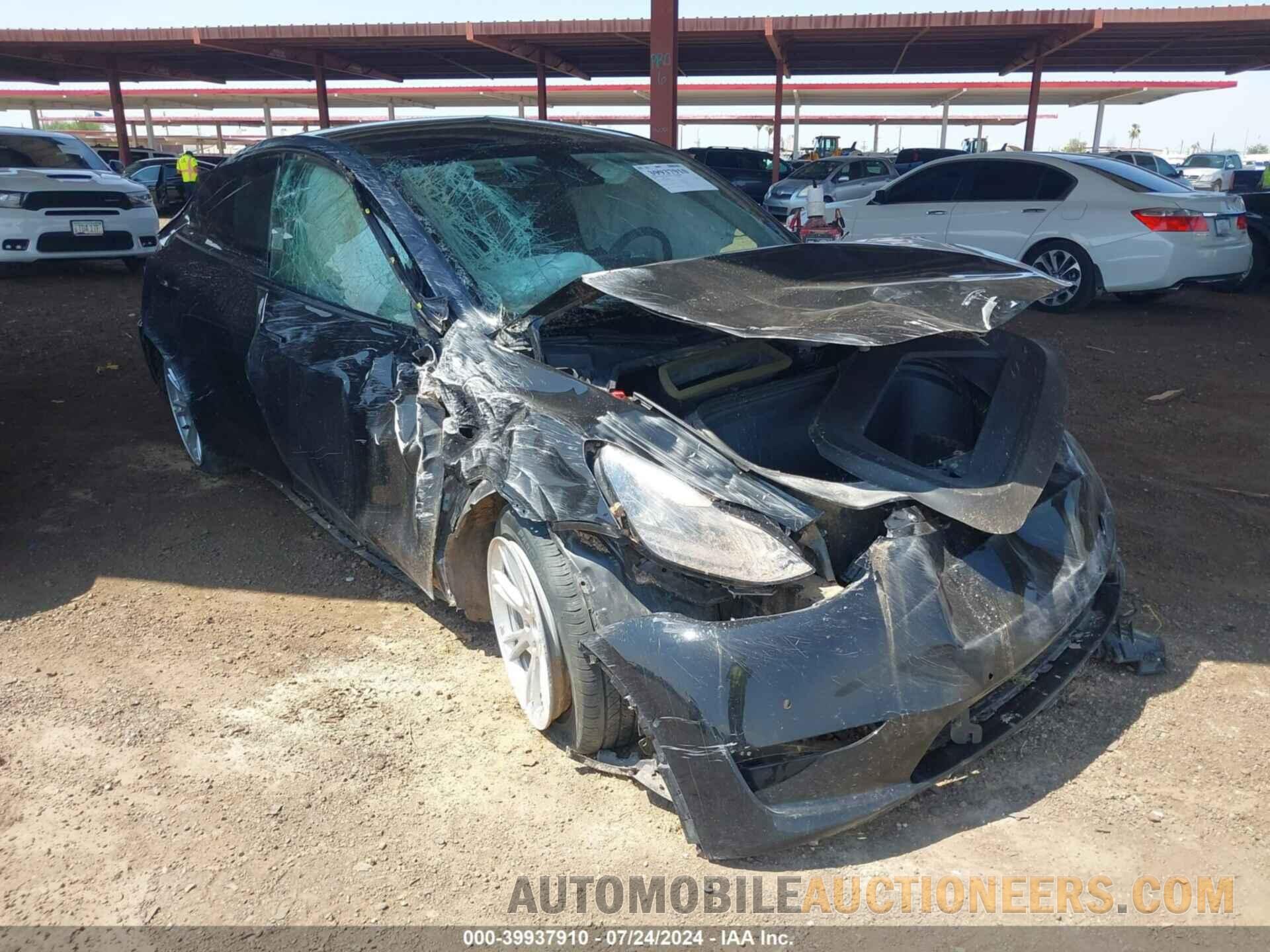 5YJYGDEE6MF087498 TESLA MODEL Y 2021