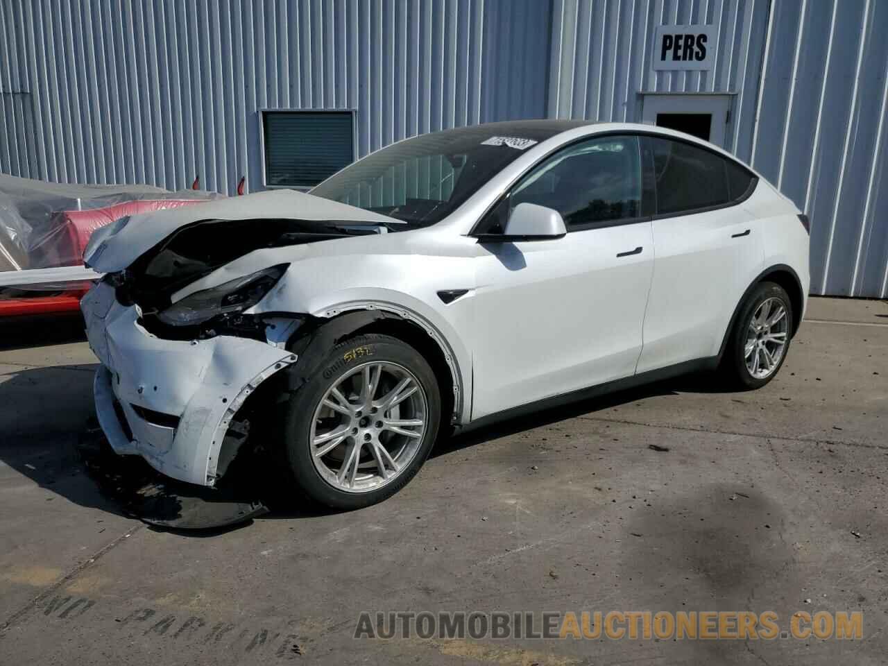 5YJYGDEE6MF095200 TESLA MODEL Y 2021