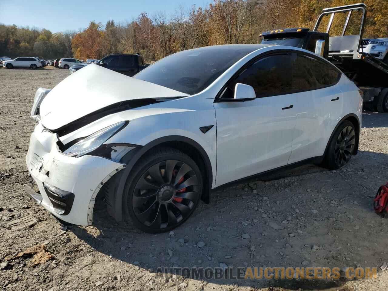 5YJYGDEE6MF115378 TESLA MODEL Y 2021