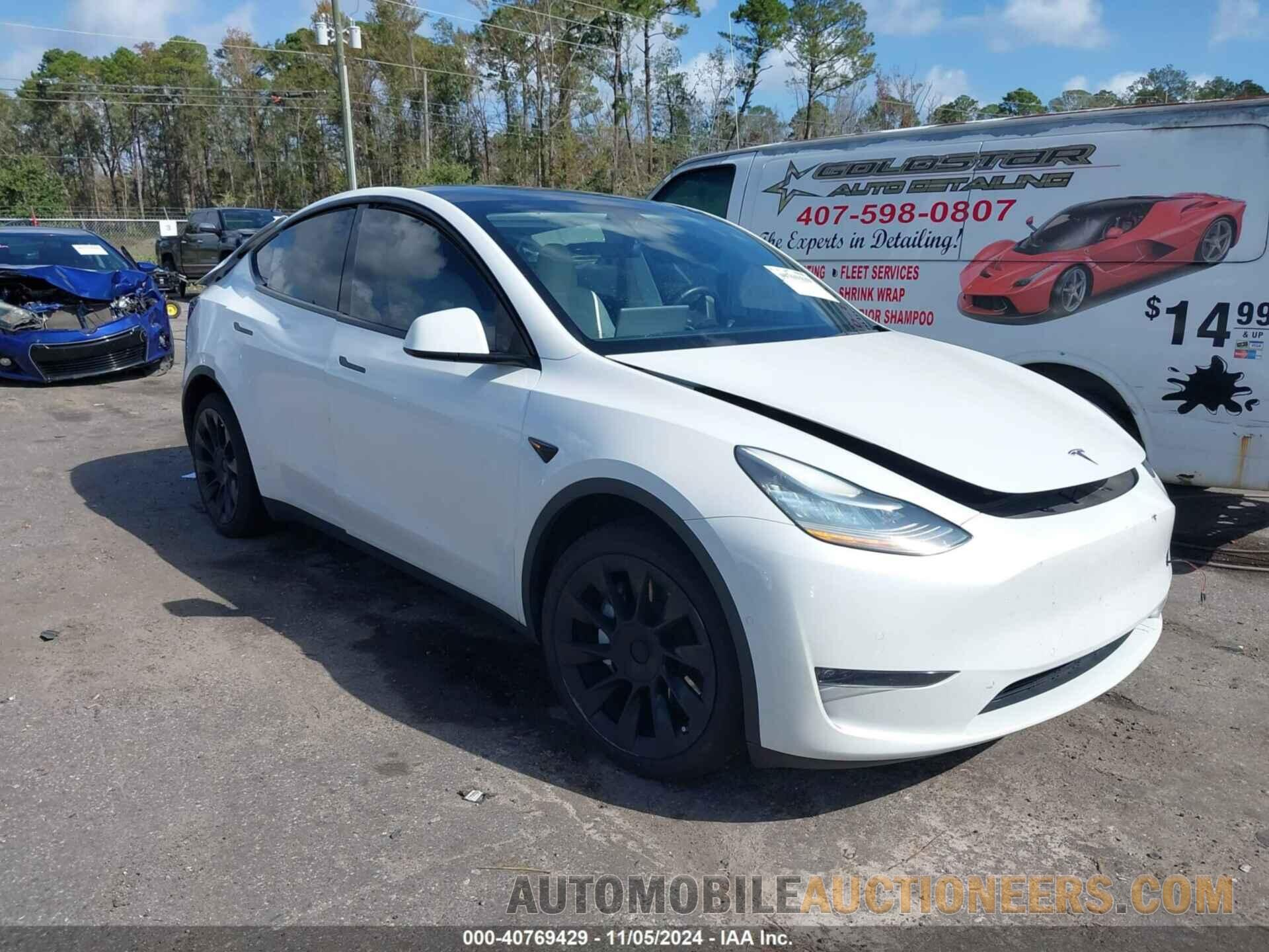 5YJYGDEE6MF130088 TESLA MODEL Y 2021