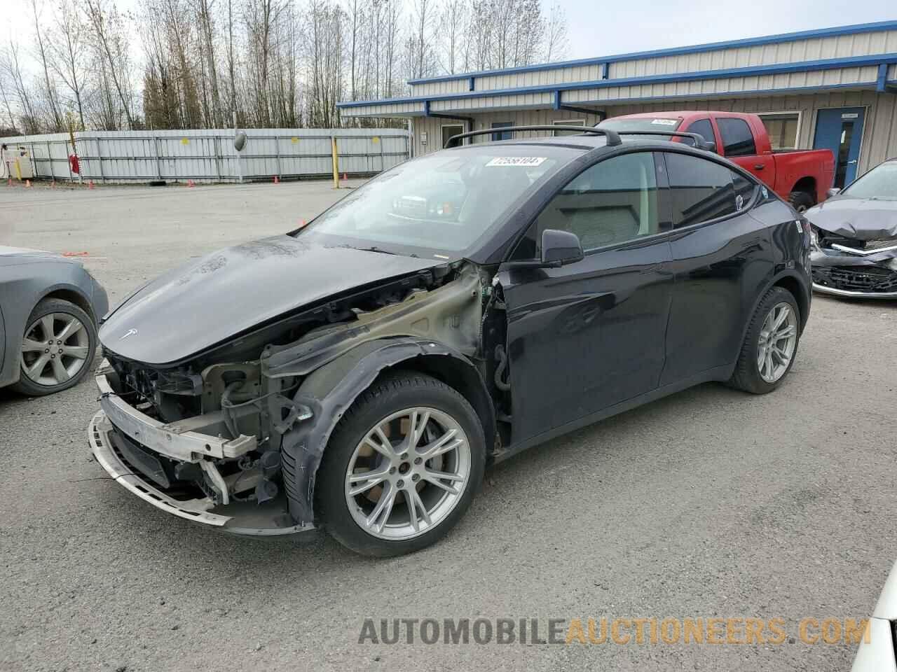 5YJYGDEE6MF131113 TESLA MODEL Y 2021