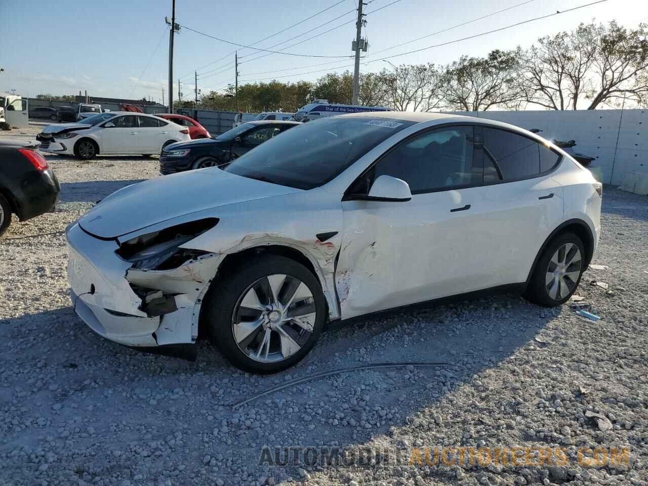 5YJYGDEE6MF175760 TESLA MODEL Y 2021