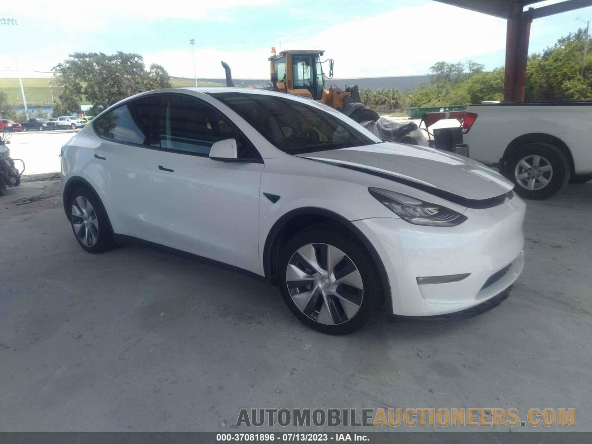 5YJYGDEE6MF224617 TESLA MODEL Y 2021