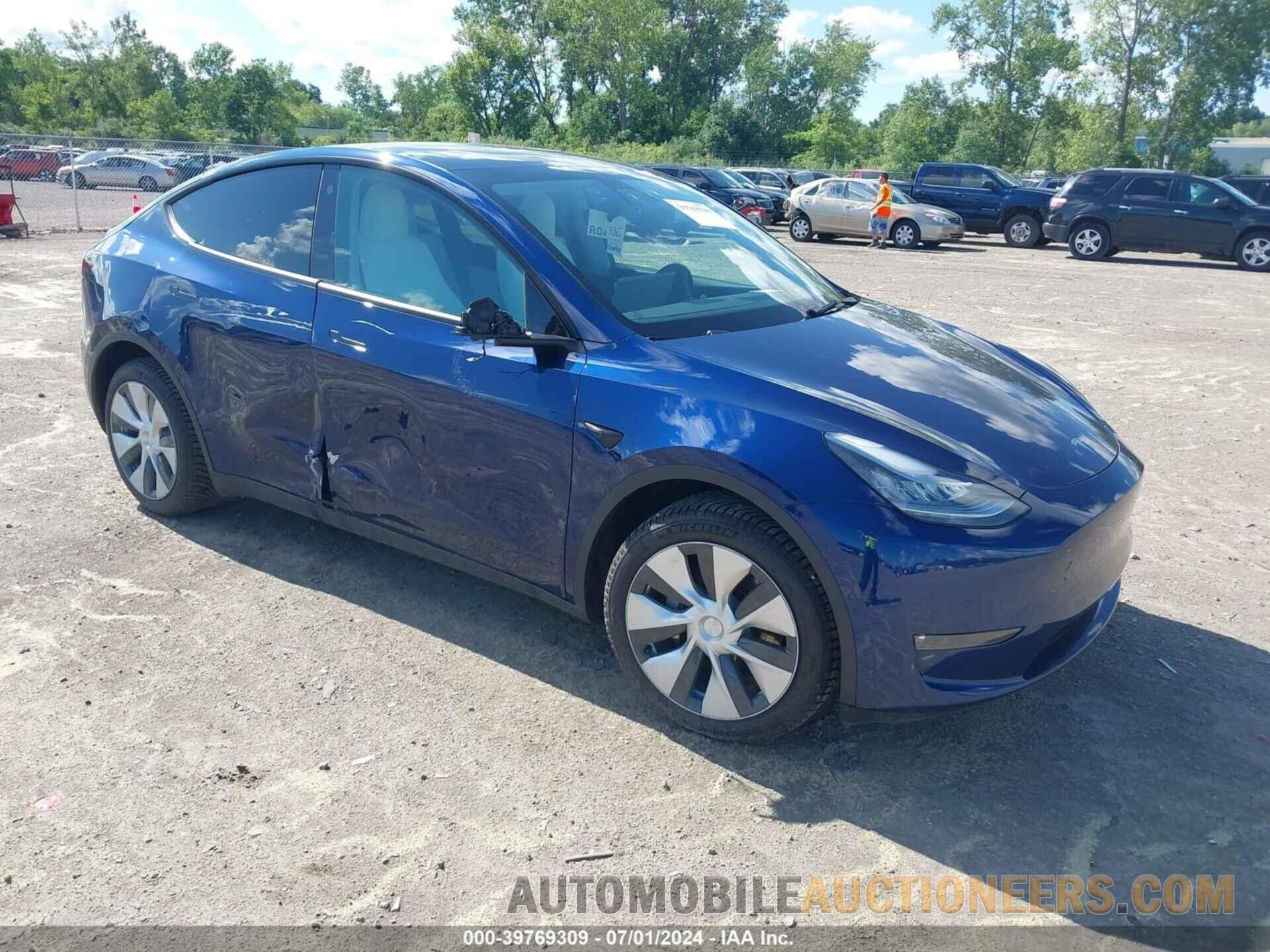 5YJYGDEE6MF264146 TESLA MODEL Y 2021