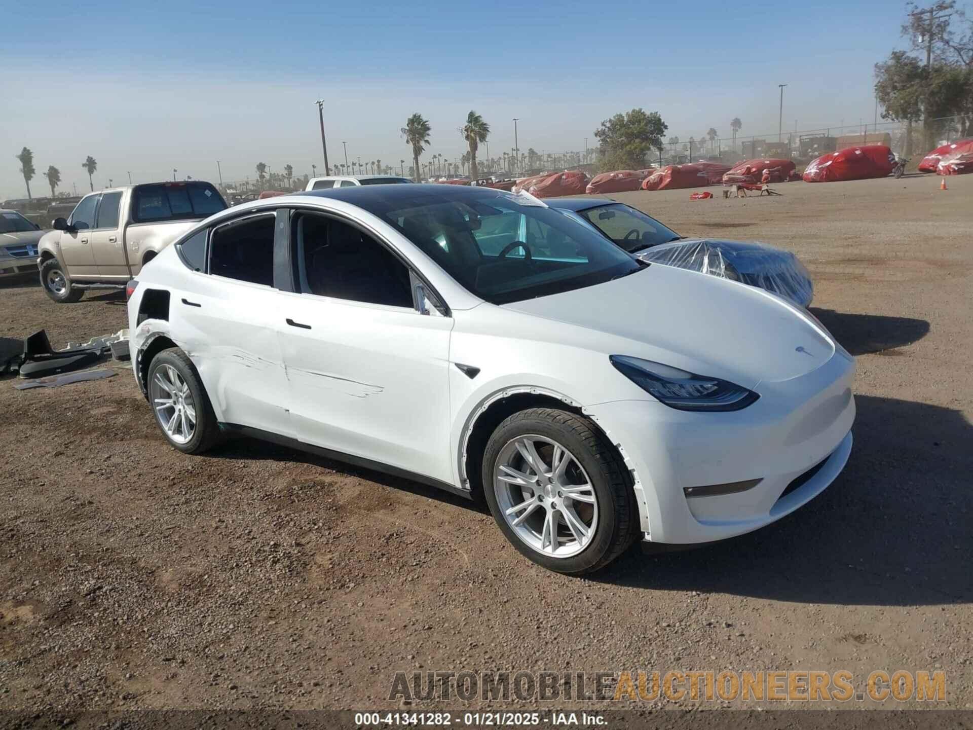 5YJYGDEE6MF281206 TESLA MODEL Y 2021