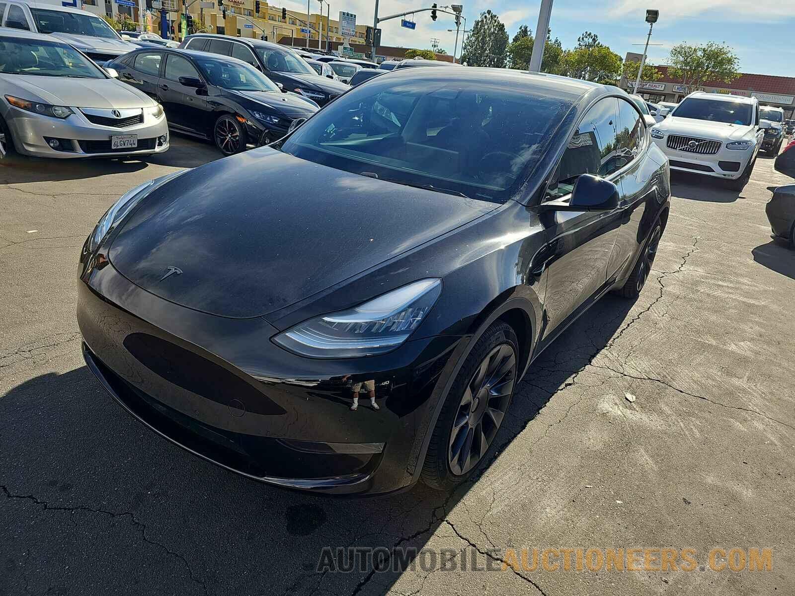 5YJYGDEE7LF018303 Tesla Mo 2020