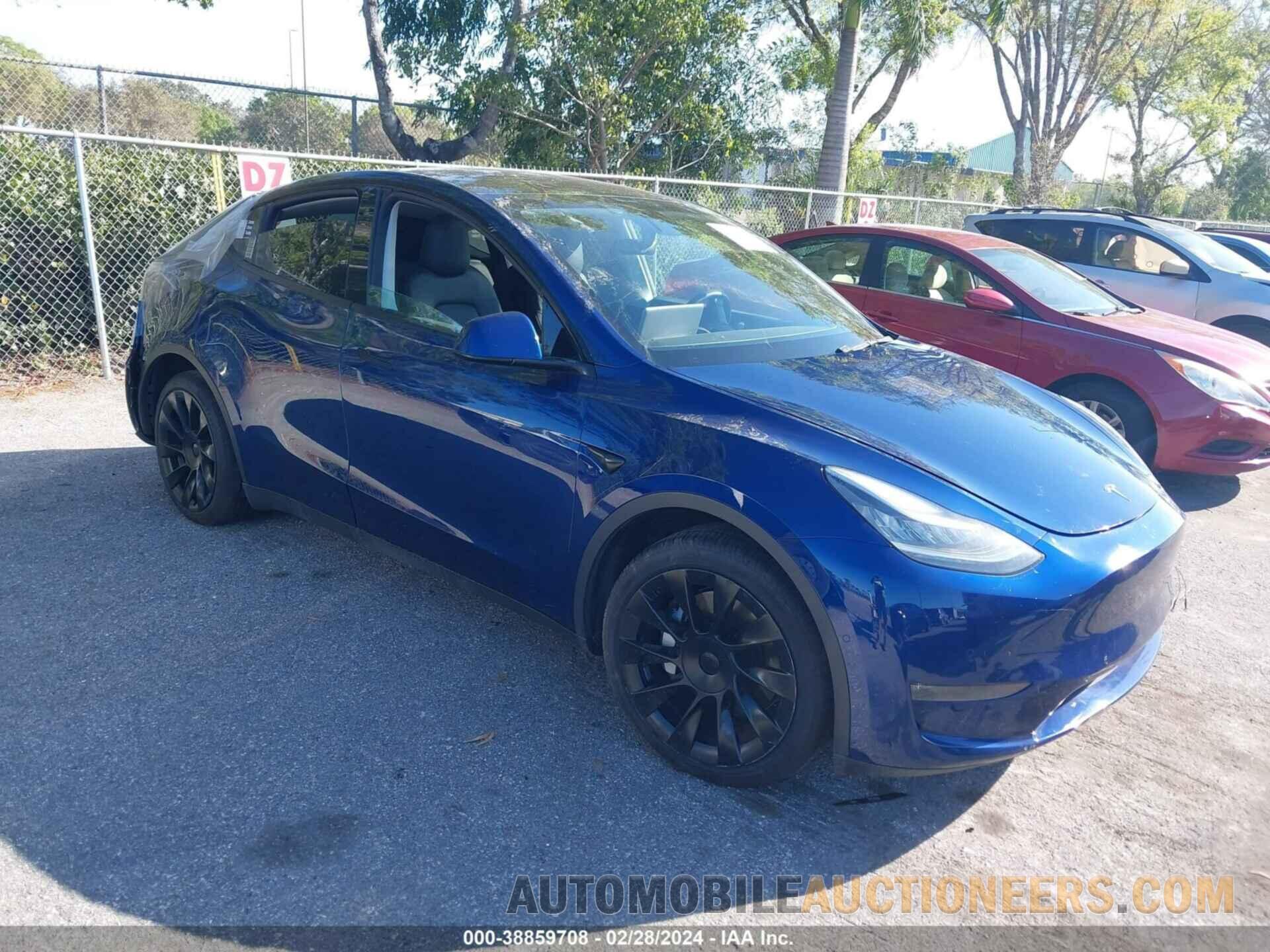 5YJYGDEE7LF038583 TESLA MODEL Y 2020