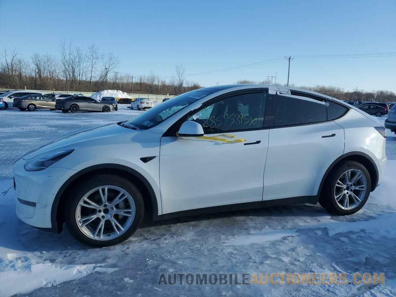 5YJYGDEE7MF069530 TESLA MODEL Y 2021