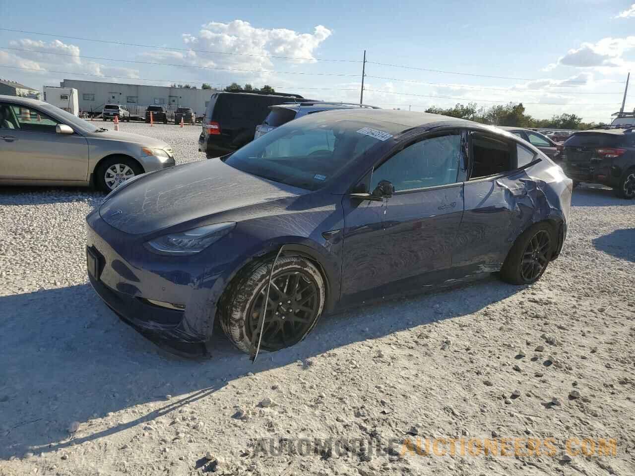 5YJYGDEE7MF077479 TESLA MODEL Y 2021