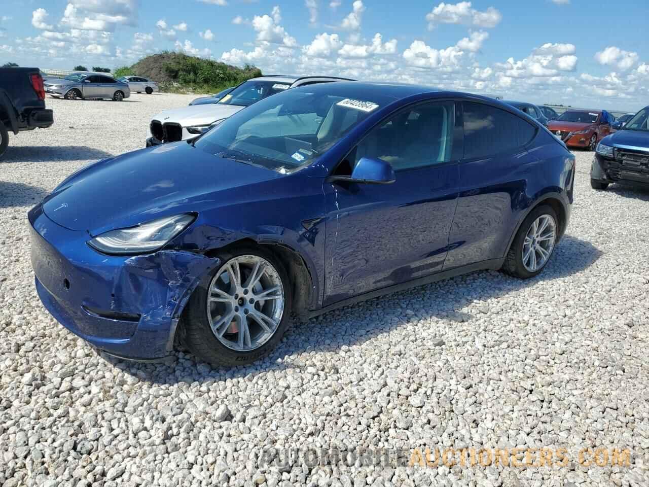 5YJYGDEE7MF077496 TESLA MODEL Y 2021