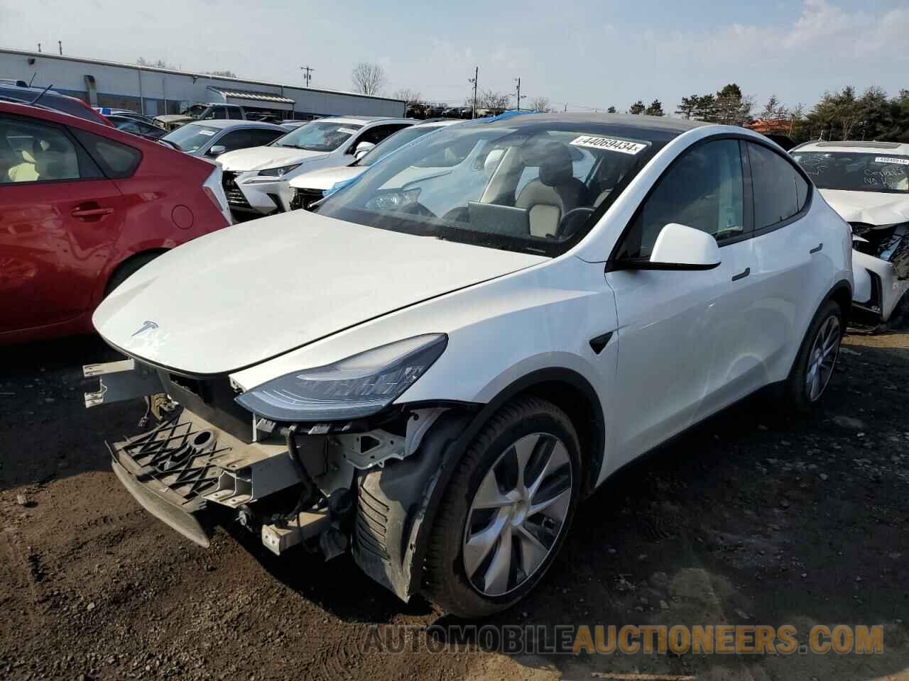 5YJYGDEE7MF085968 TESLA MODEL Y 2021