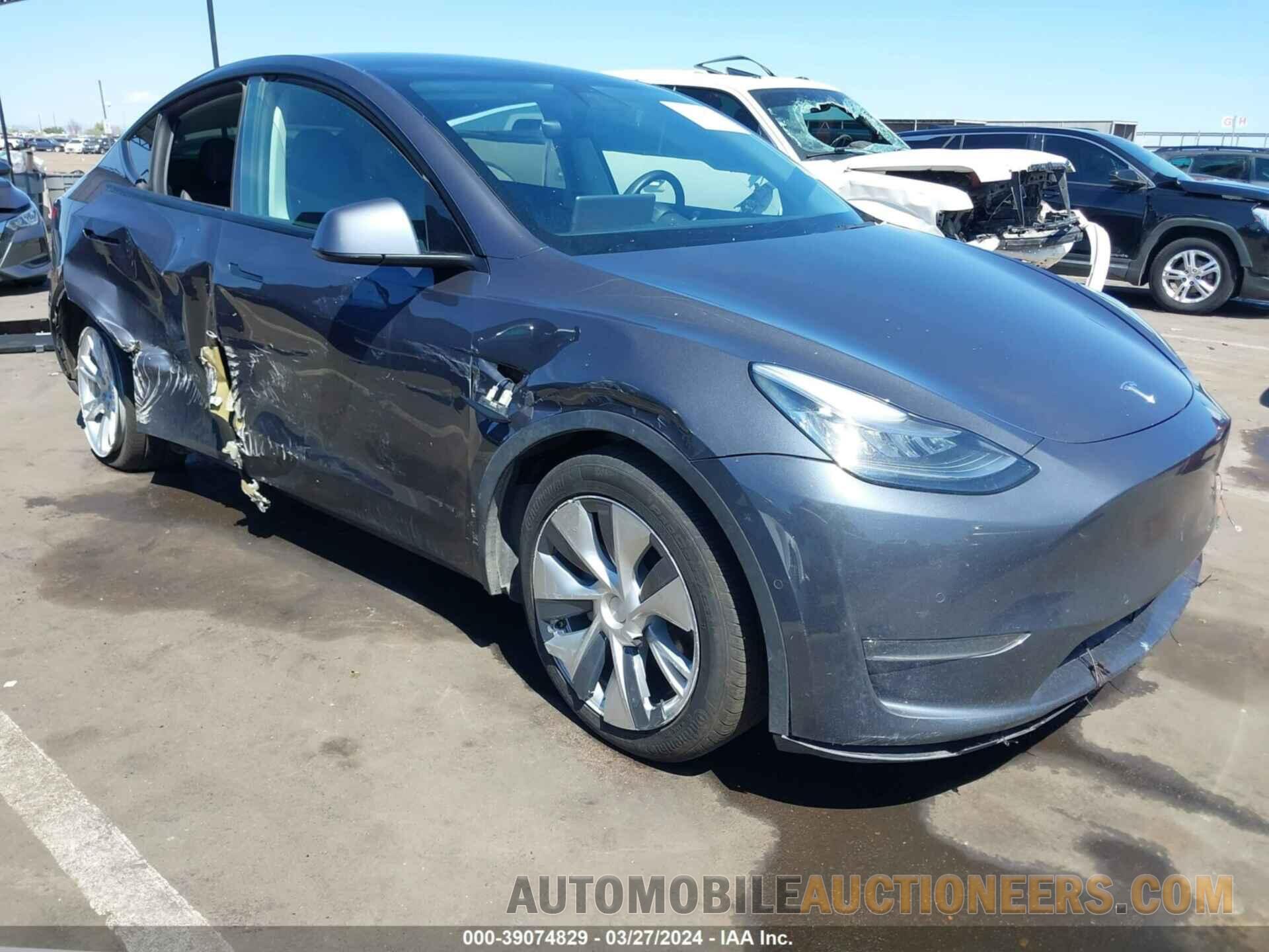 5YJYGDEE7MF086599 TESLA MODEL Y 2021