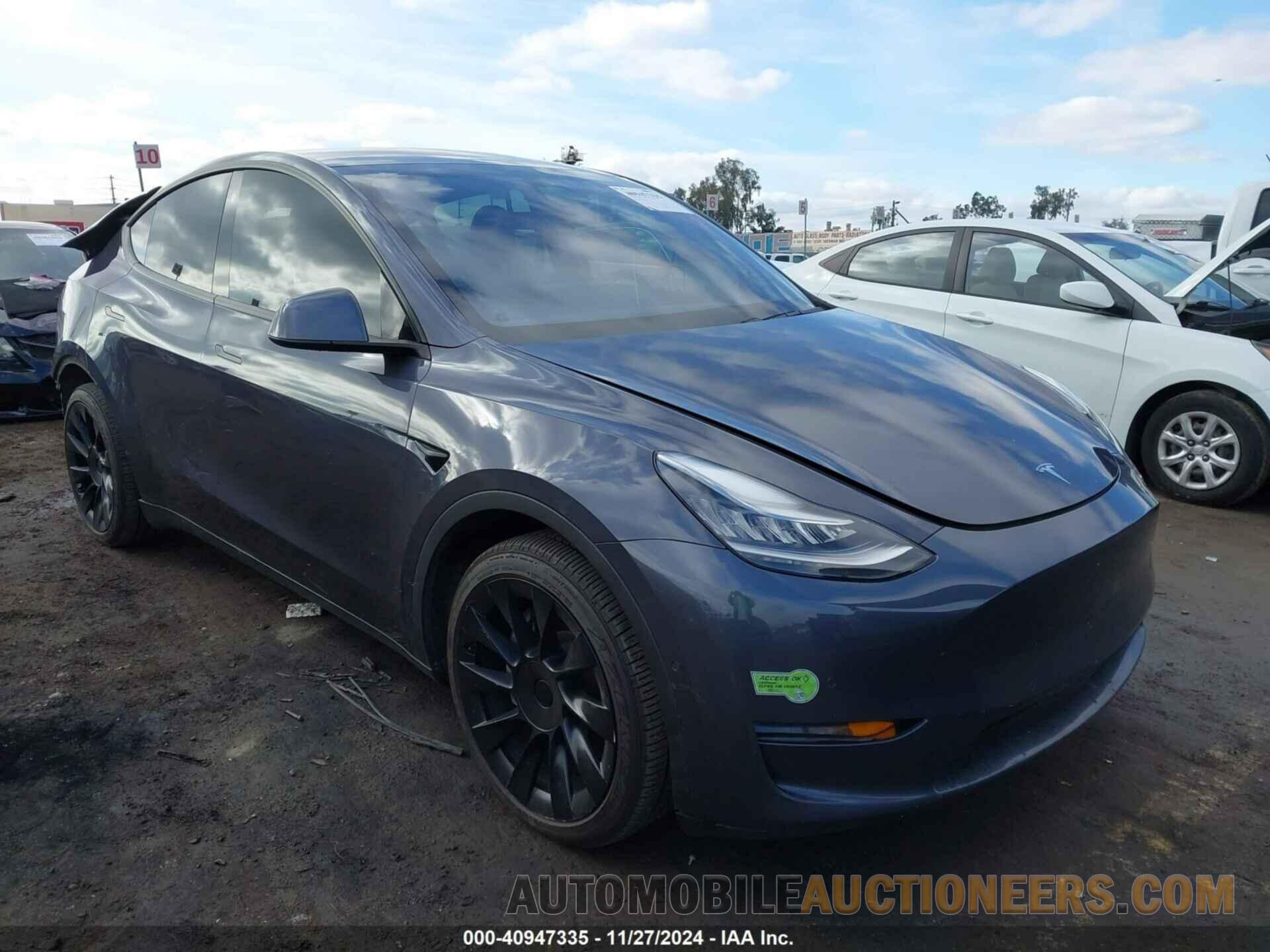 5YJYGDEE7MF088174 TESLA MODEL Y 2021