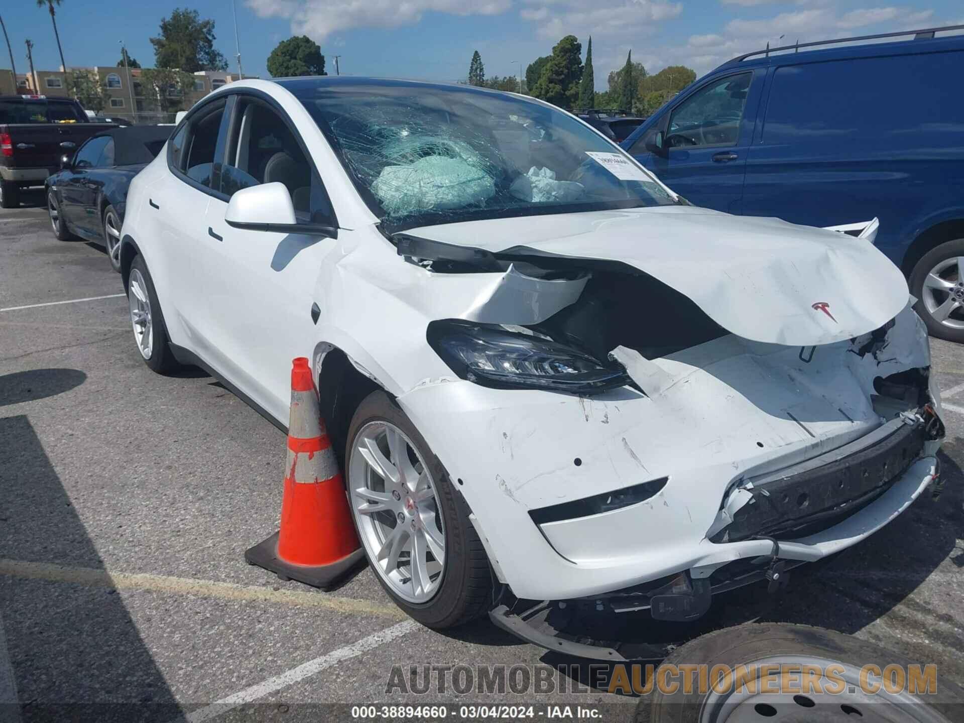 5YJYGDEE7MF095108 TESLA MODEL Y 2021